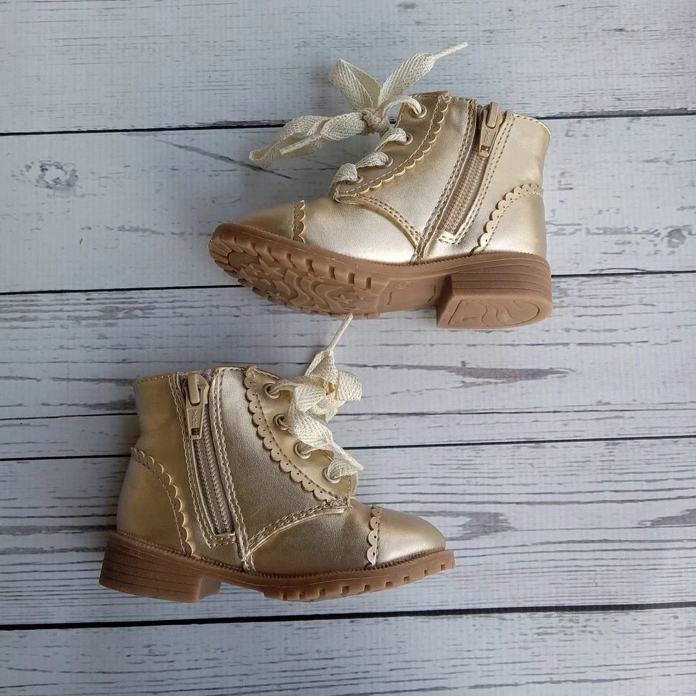 GAP Baby Gold Lace Up Ankle‎ Boots Toddler Shoes Holiday Christmas Photos Sz.5